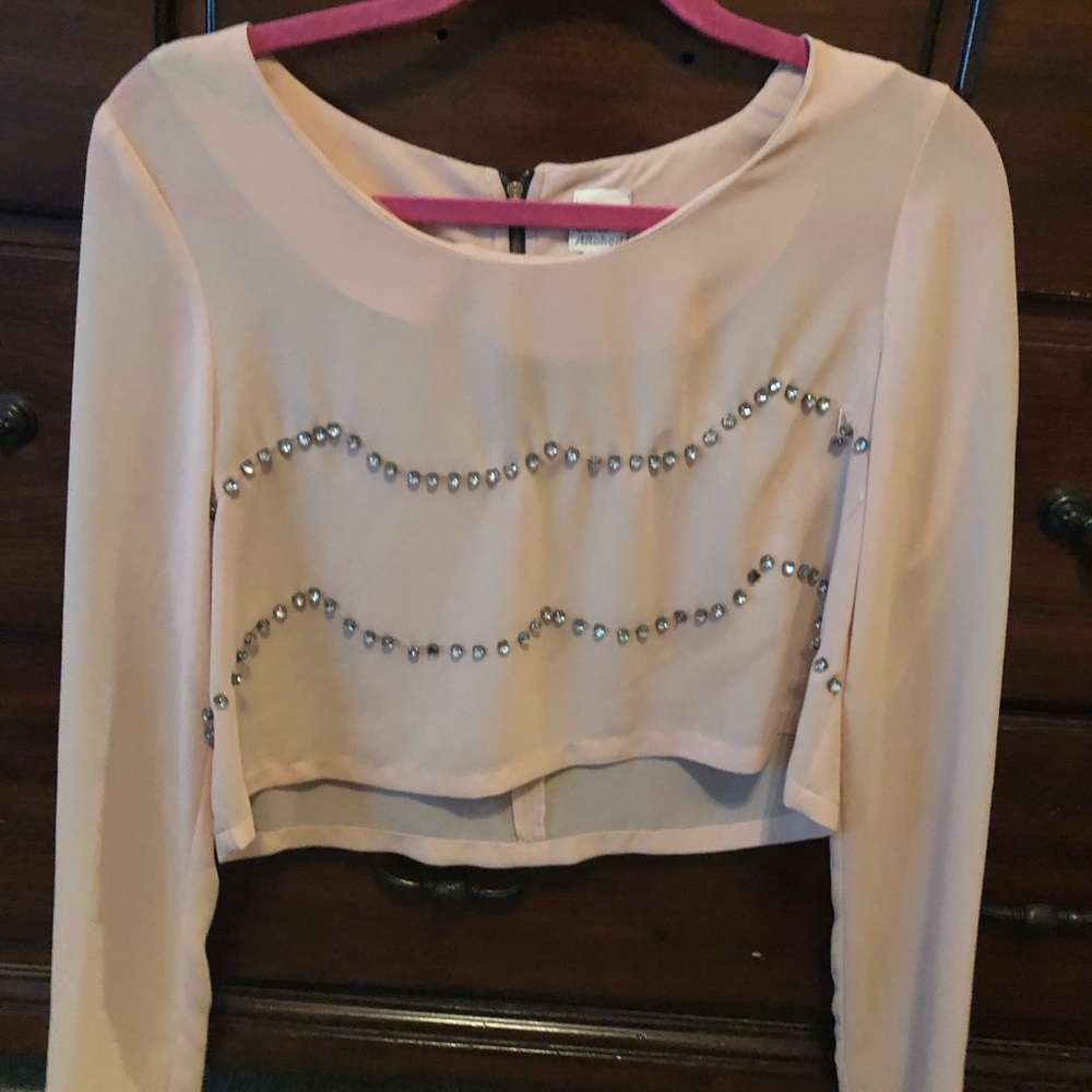 Shirt with dangling “ diamonds “